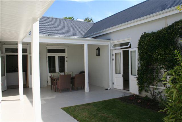 4 Bedroom Property for Sale in Steenberg Estate Western Cape